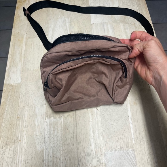 BAGGU Handbags - Baggu bag cross body